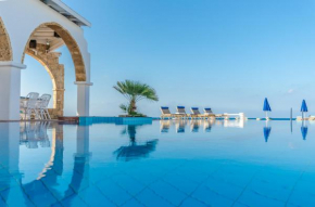 Отель Pyrgos Blue  Малиа